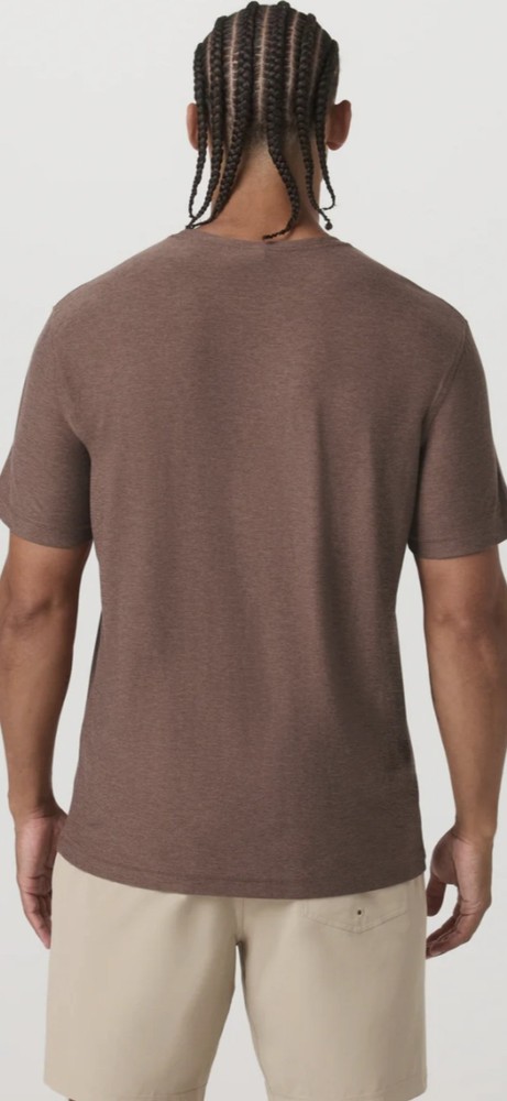 NWT Vuori Strato Tech Heather Sable Performance Shirt Mens Medium