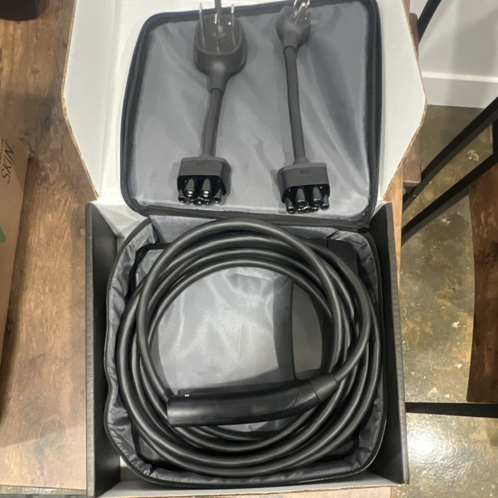 Tesla Mobile Connector Adapter OEM Gen 3 10-30