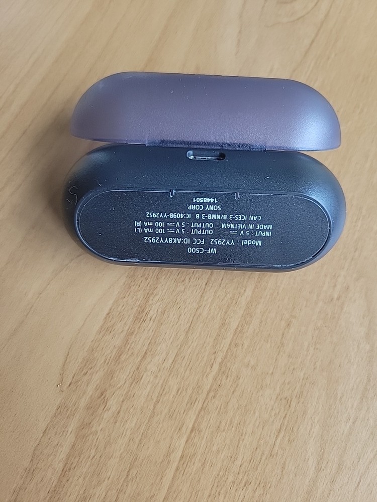Sony W500 Rechargeable Case