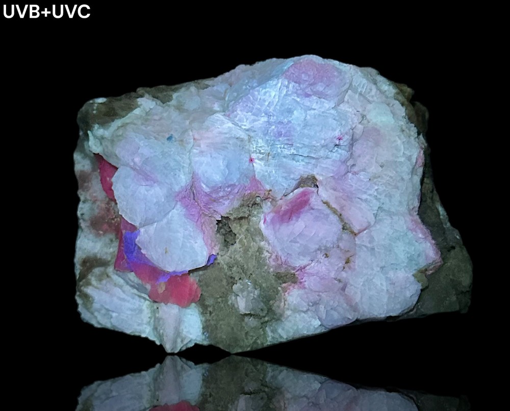 349 Gr. Fluorescent Phosphorescent Tenebrescnet Hackmanite Crystals On Matrix