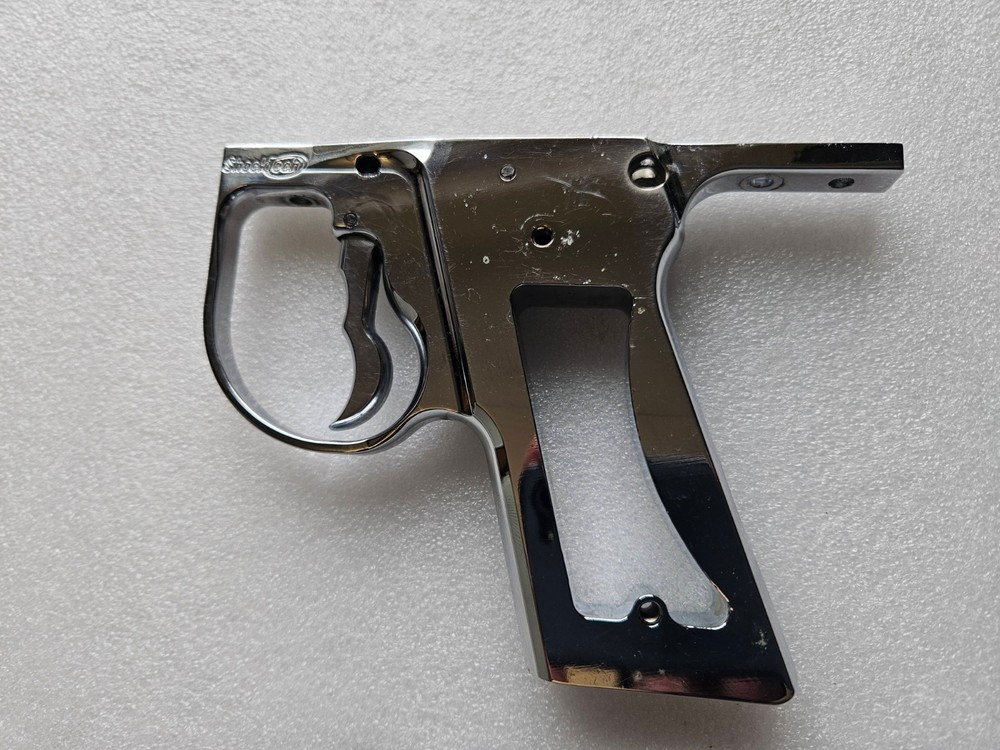 Shocktech hinge frame for Autococker - chrome nickel w/ hogue grips -