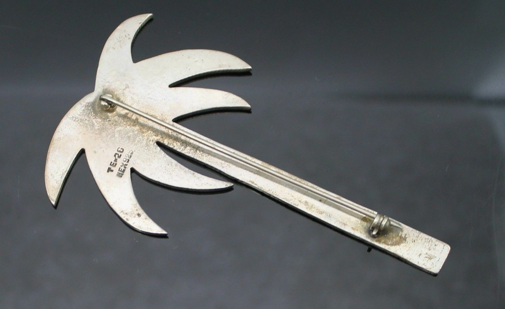 SUPERB VINTAGE SOLID STERLING SILVER PALM TREE ELONGATED BROOCH / PIN