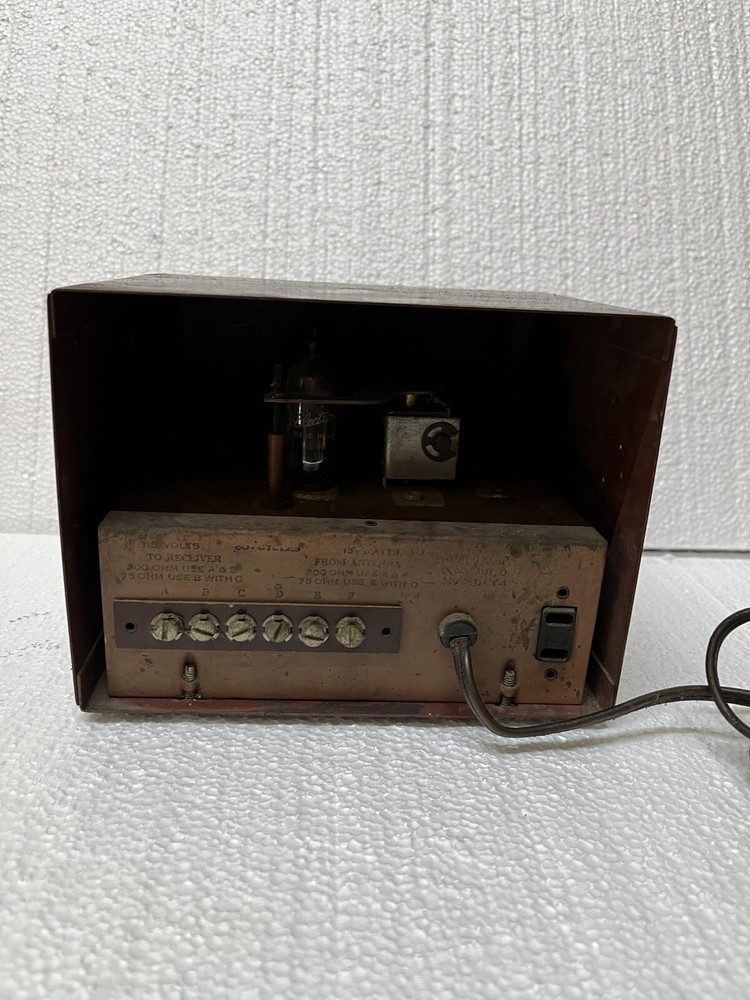 Astatic Tv Signal Amplifier Ct-1, Powers On Untested Beyond That