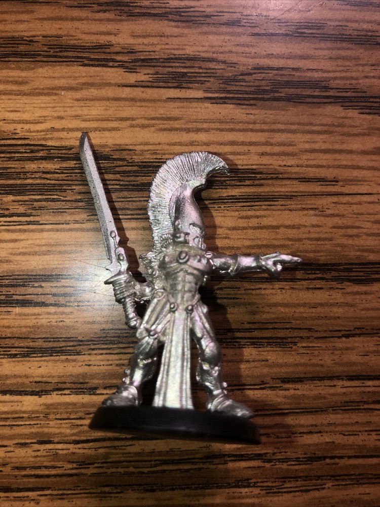 Warhammer 40k Dire Avenger Exarch (e27)
