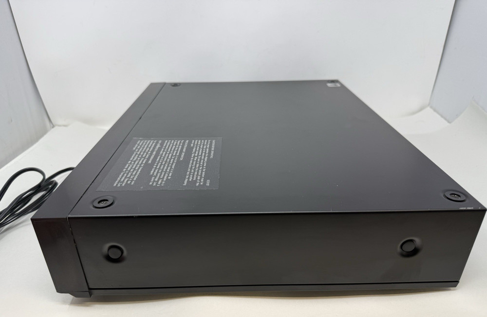 Denon DCD-1100 CD Player ~ Works ~ No Remote