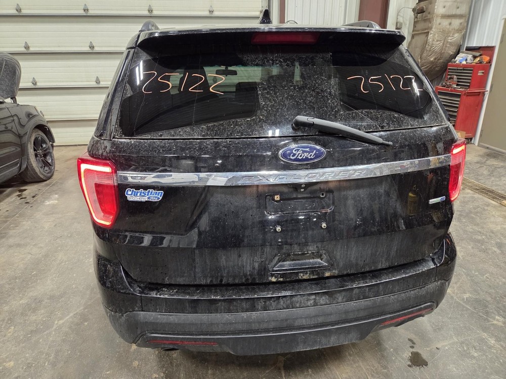 Used Infotainment Display fits: 2016 Ford Explorer Front display 4.2`` screen ID