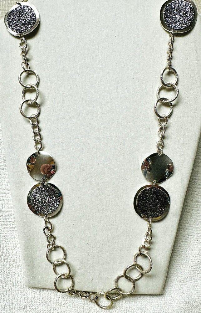Silver Tone Round Sparkling Circle Link Necklace n