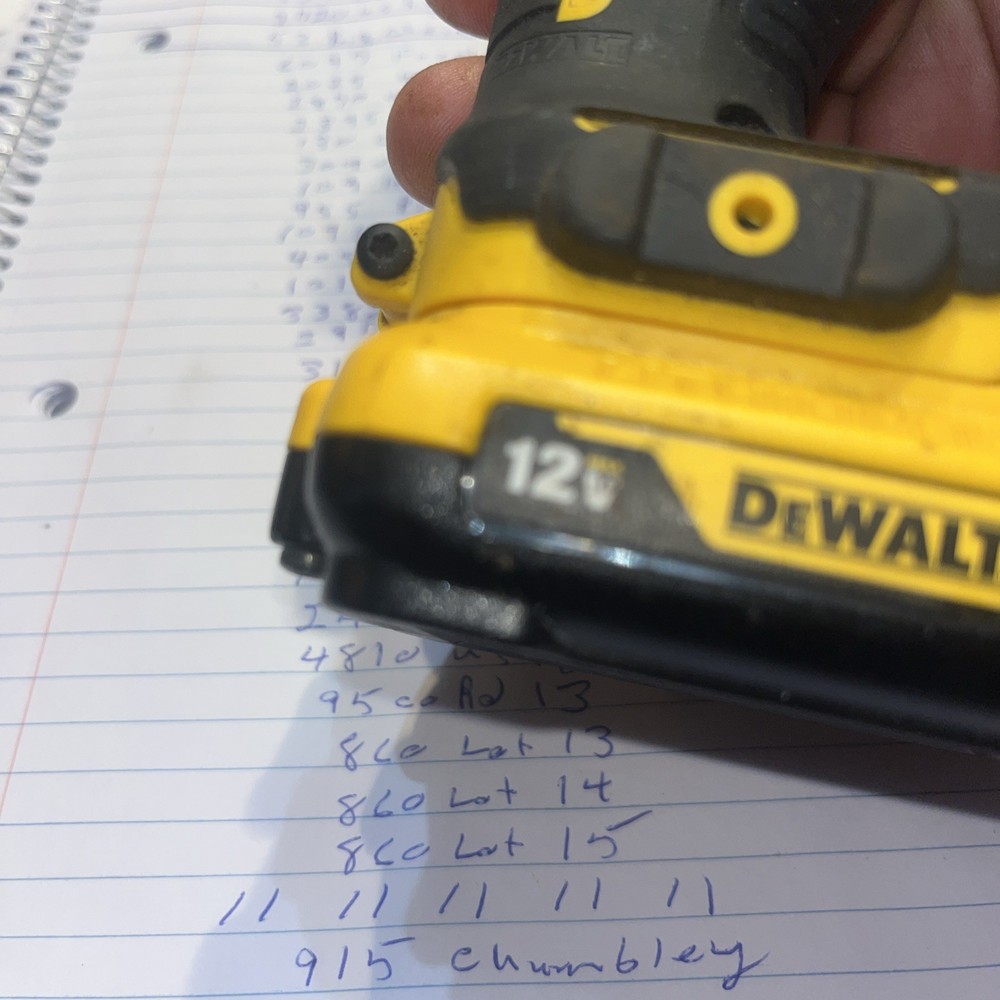 DEWALT 1/4" Impact Driver 12 Volt With Battery