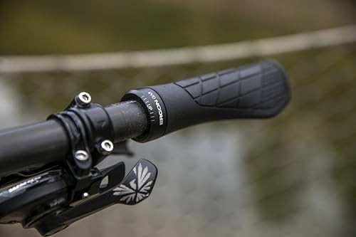 GA3 Grips Black