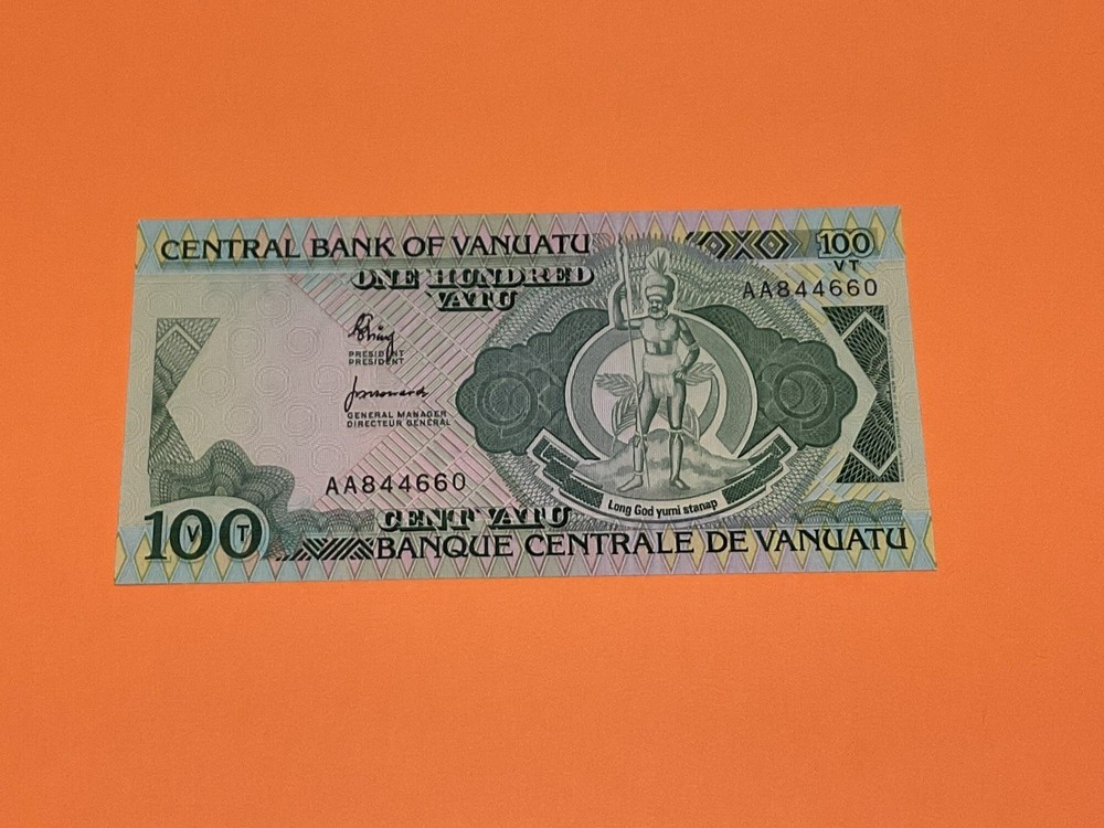 1982 Vanuatu 100 Vatu P-1