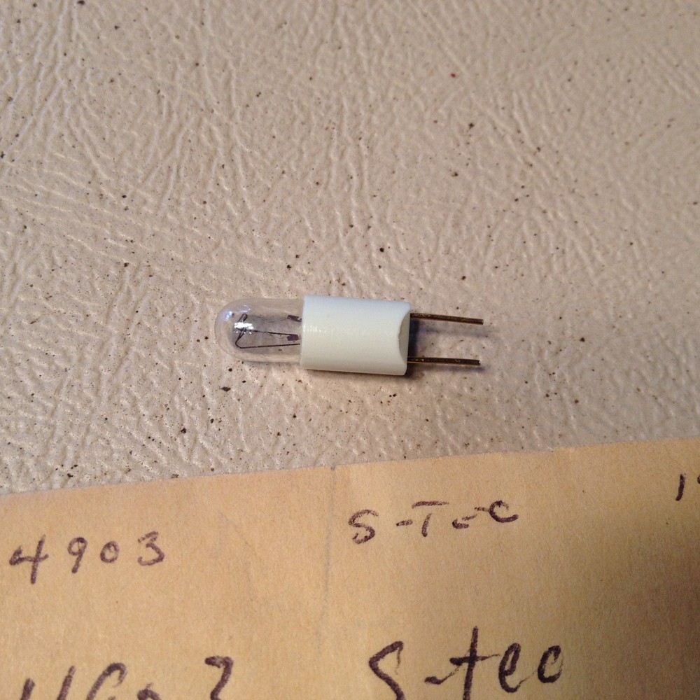 S-tec Lamp 14vdc, pn 4903, NOS