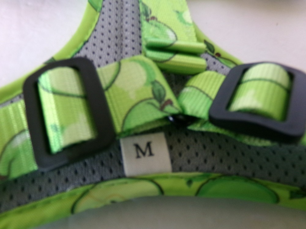 Dog Harness Size Medium Green Apples Mesh Adjustable Straps
