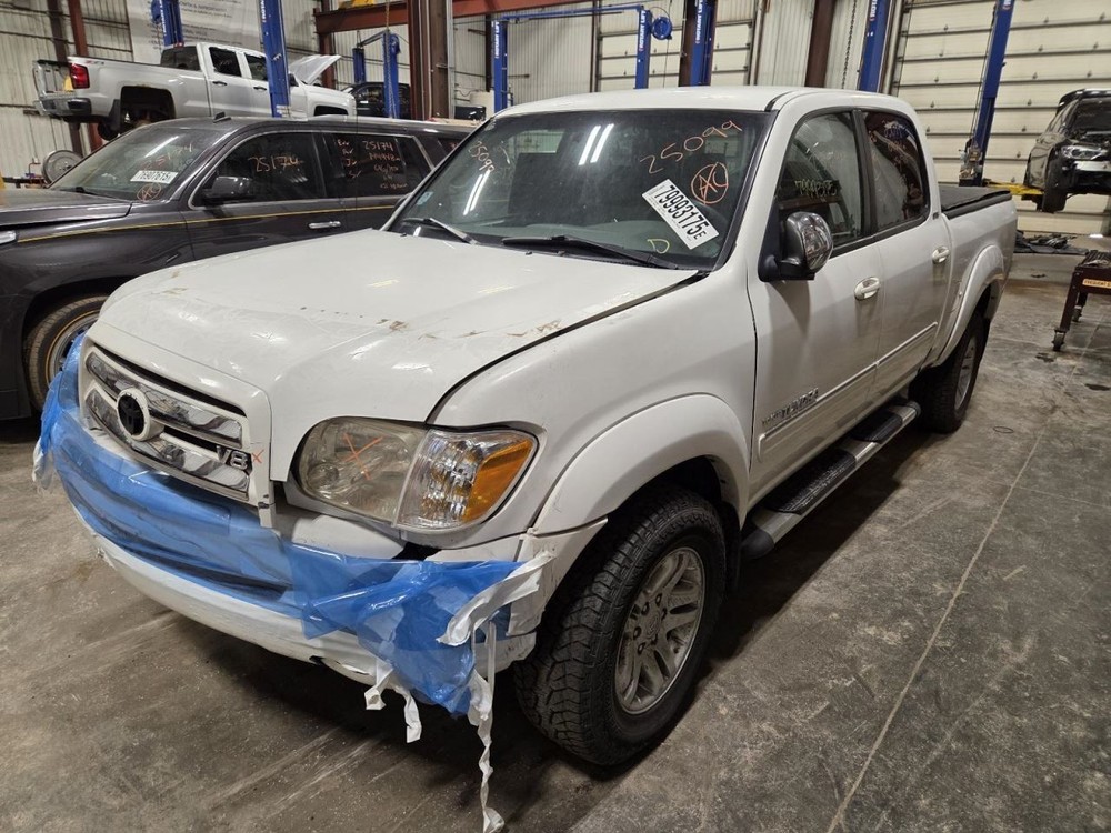 TUNDRA    2005 Jack 1553313