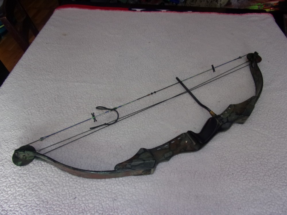 PSE Game Sport Compound Bow