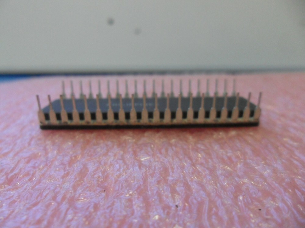 AM2914DC IC PRIORITY INTERRUPT CONTROLLER CERAMIC 40-PIN DIP (LOT OF 1)