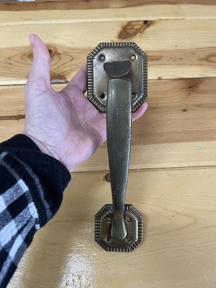 Brass Octagonal Thumb Latch Door Pull with Decorative Fluting