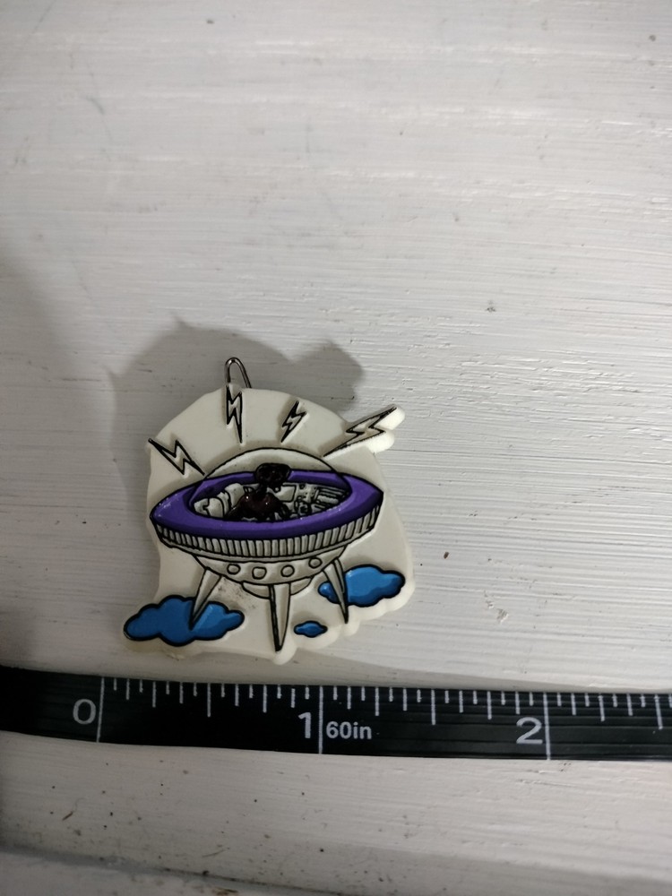 Vintage Plastic E.T. In Spaceship Pin