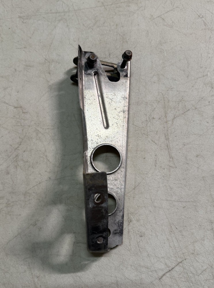 2000 2001 2002 2003 ZX LEFT FRONT BUMPER SUPPORT MXZ FORMULA SUMMIT LEGEND