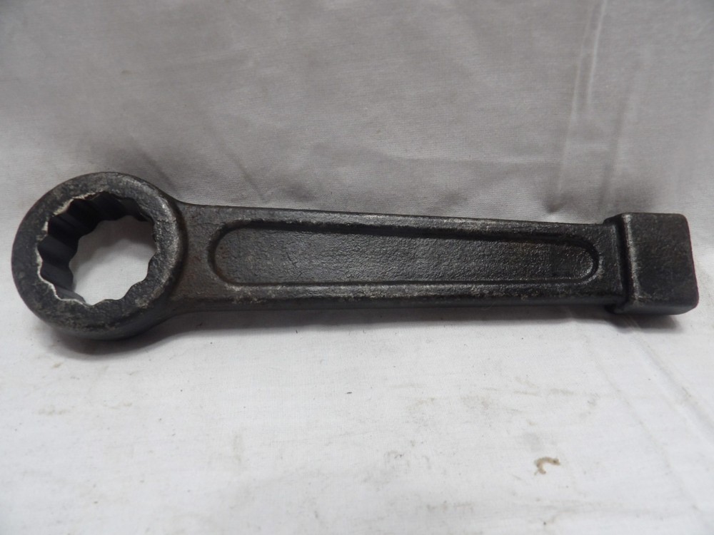 OZAT 1-1/16" Striker Wrench