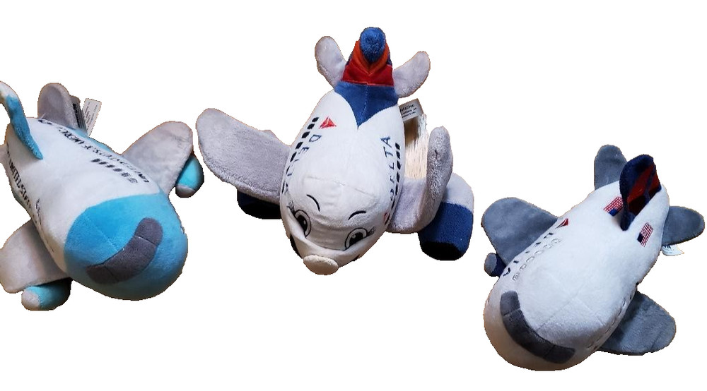 2 Daron Delta Planes/ 1 Air Force One Plush Airplane 9" Stuffed Plush Easter