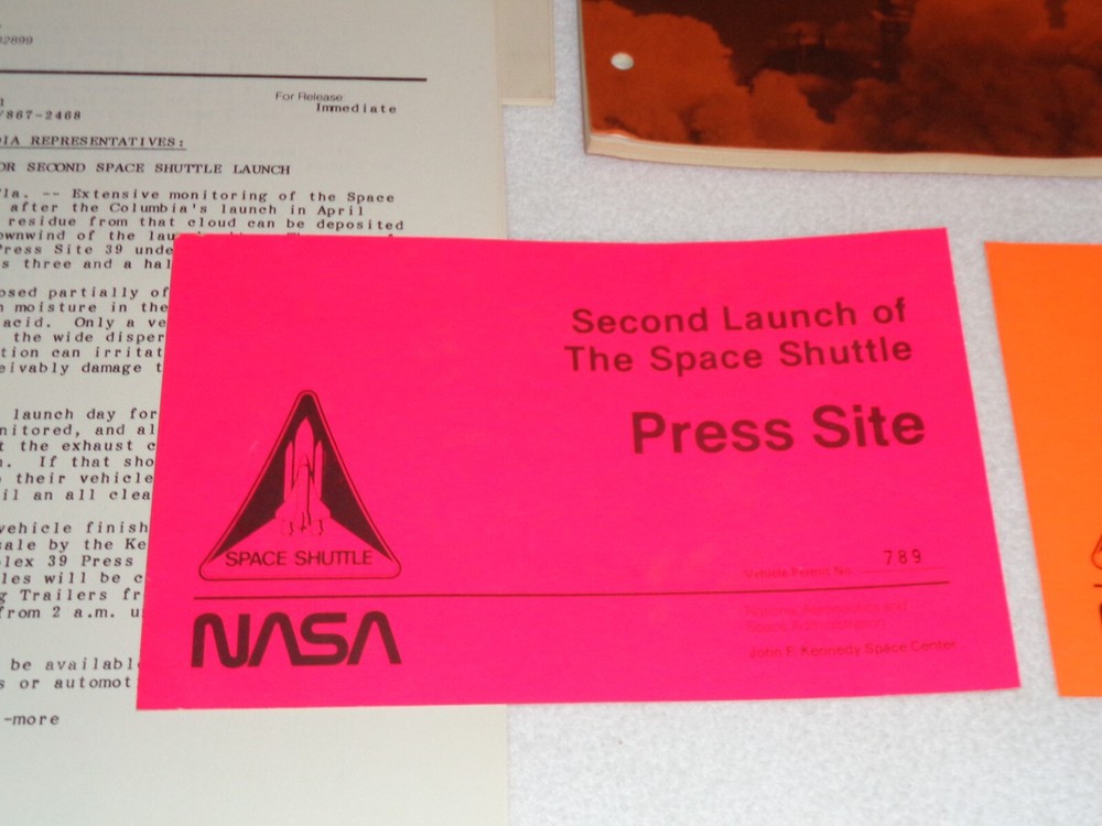 NASA Space Shuttle Second Launch STS-2 Media Press Kit Permits & Papers Lot Rare