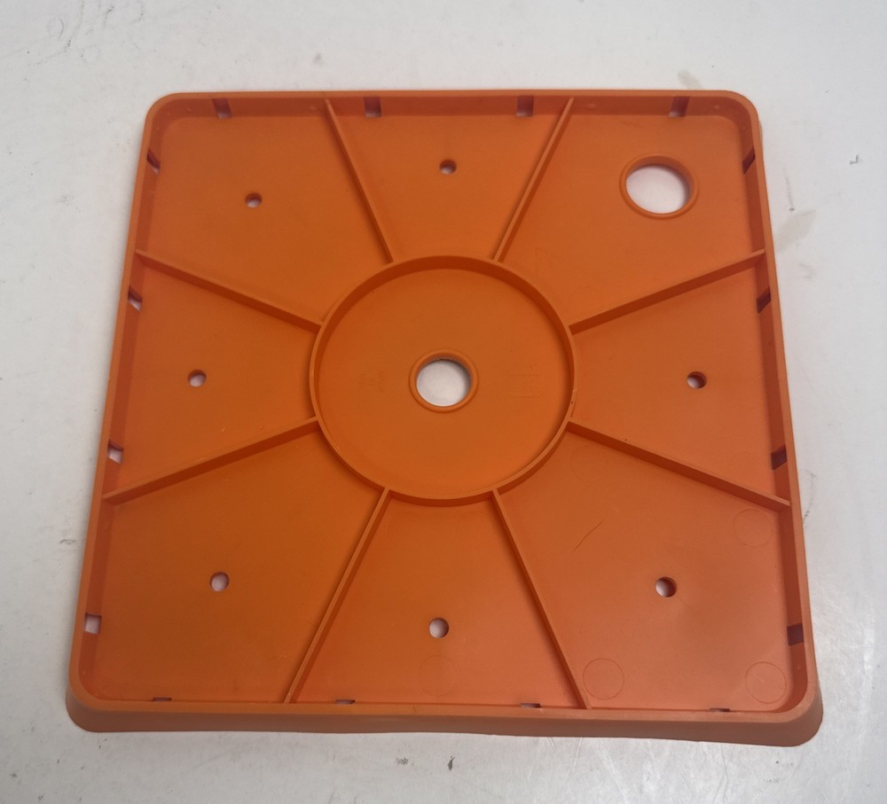 Bloem: Ups-A-Daisy Square Planter Insert - 10.75 x 0.75" - Durable Resin Disk