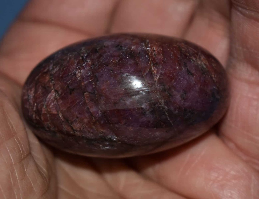 Shimmering Ruby Soap-Shaped Palm Stone #2