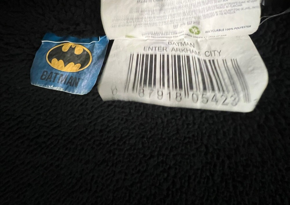 Batman Arkham City 60x46 Throw Blanket