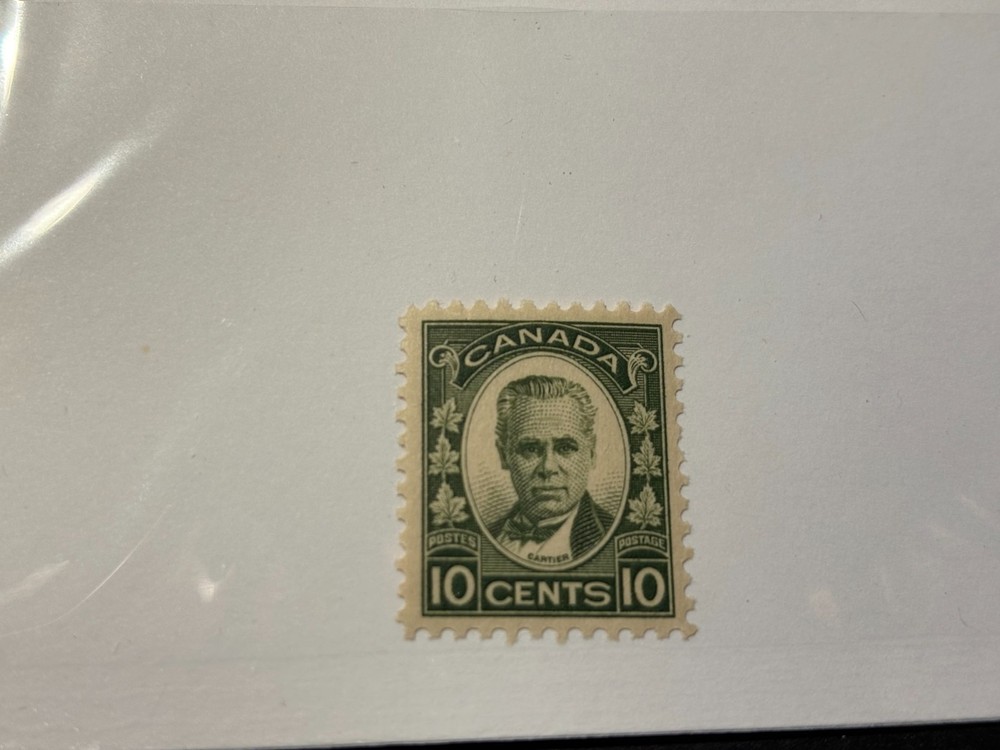 190 Mint NH VF Single - CV $60.00  (CA0081)