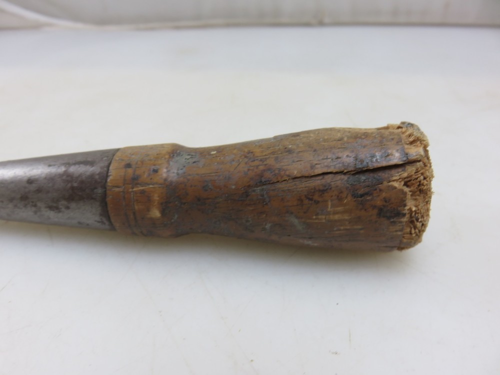 Shapleigh Hardware Diamond Edge Wood Handle Socket Chisel 1-1/2" Vintage