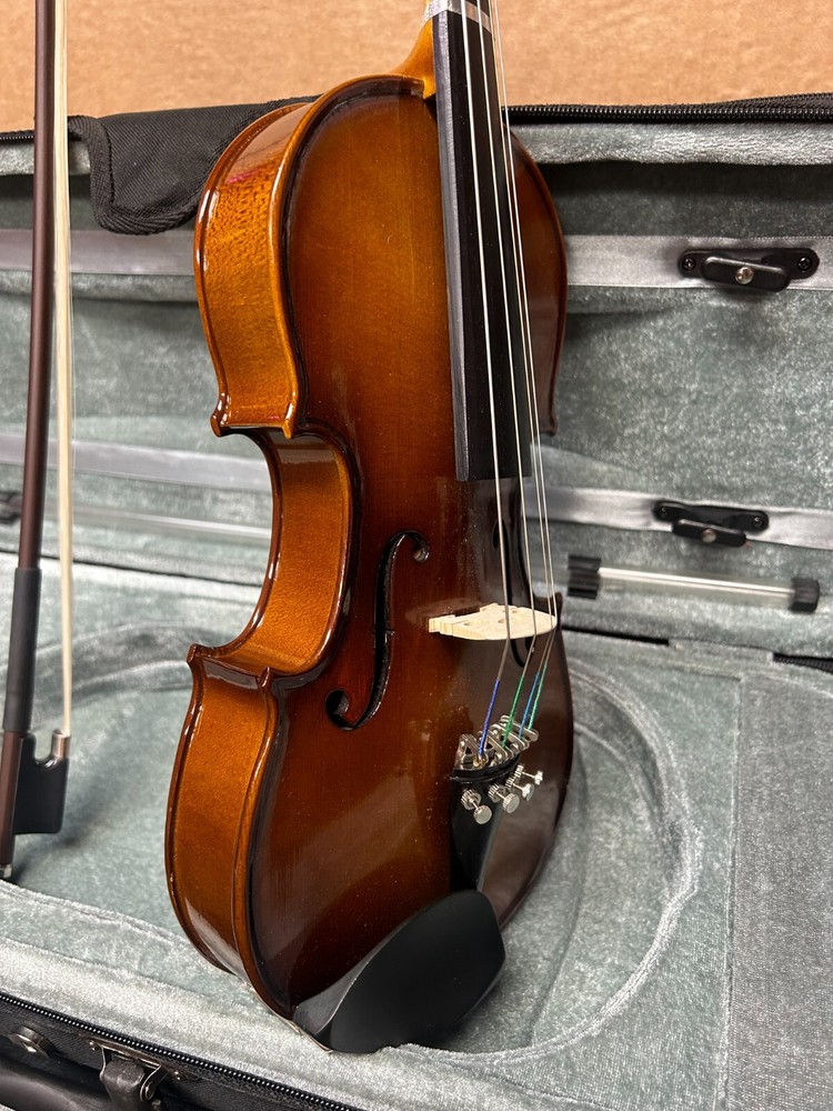 Torrelli Viola 12" With Case and Bow