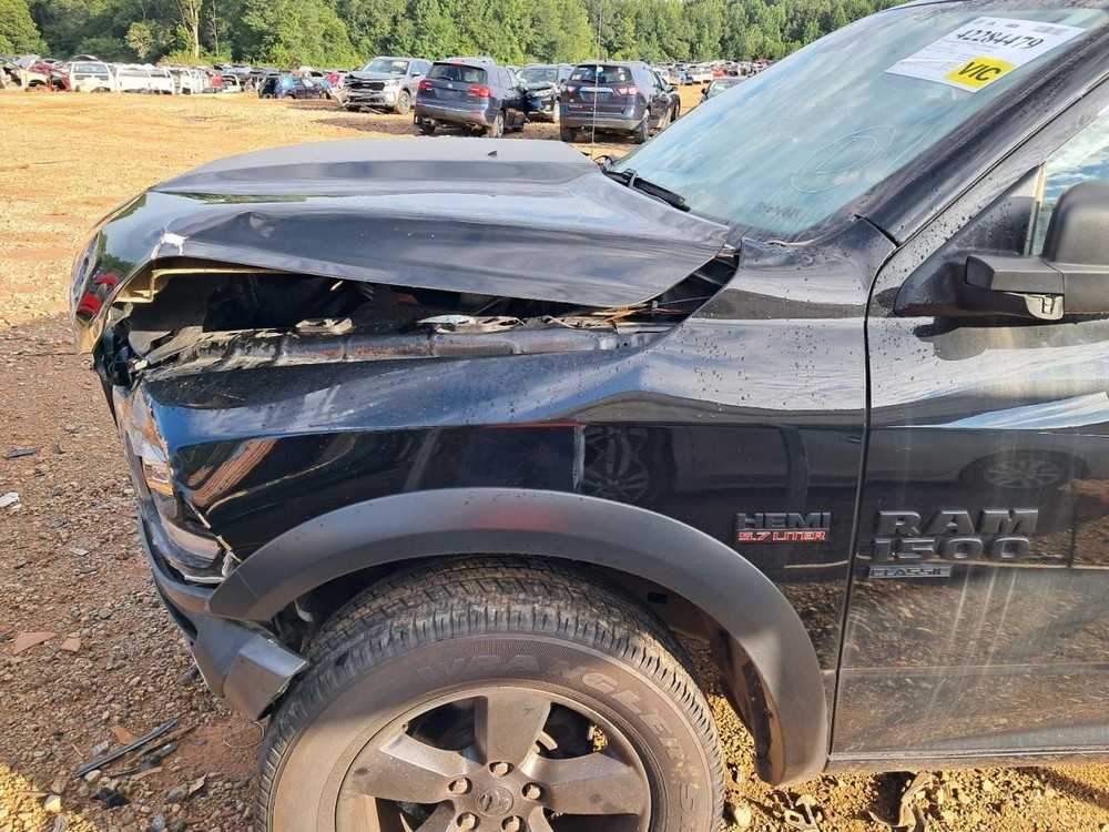 TDODR1500 2019 Glove Box 4735909