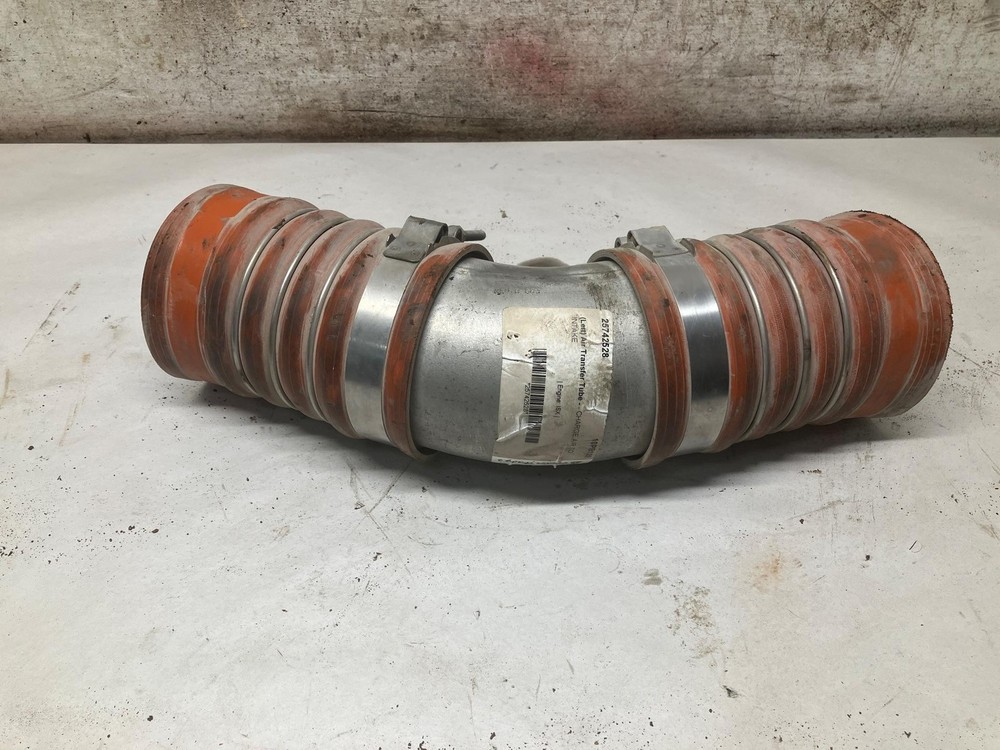 Peterbilt 386 Left/Driver Air Transfer Tube - Used