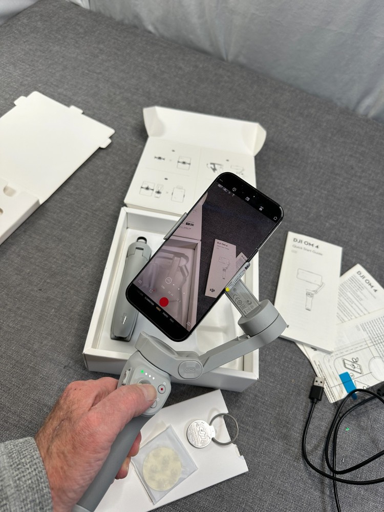 DJI OM 4 - Handheld 3-Axis Smartphone Gimbal Stabilizer with Grip, Tripod EUC