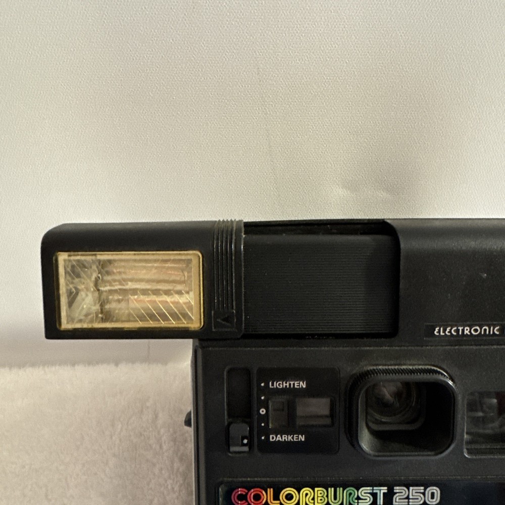 Colorburst 250 Kodak Instant Camera Tested.