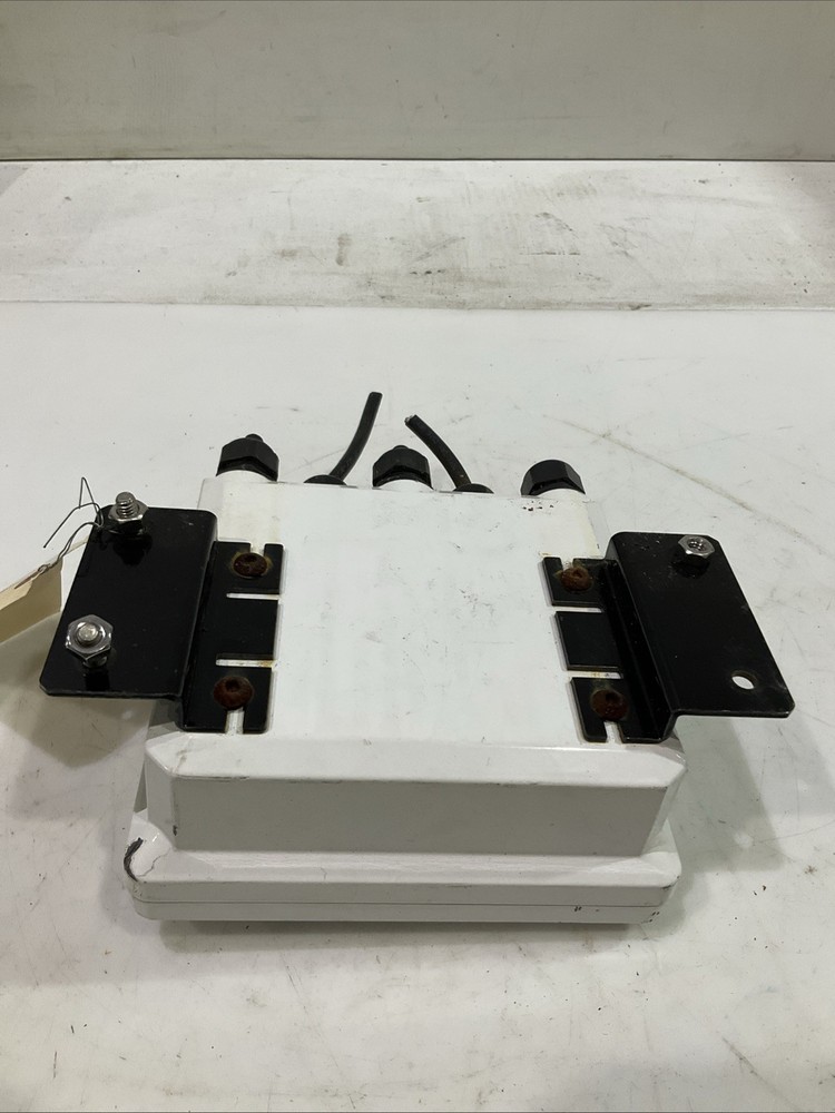 MCCROMETER PC-RA1 E20-06876 ELECTROMAGNETIC FLOWMETER CONVERTER K2M