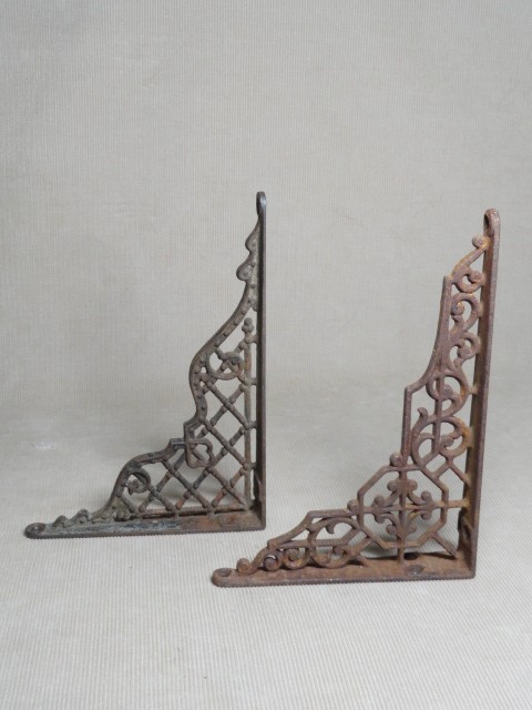 Victorian Cast Iron Shelf Brackets Same Size Different Pattern 7x5 Original 'H'