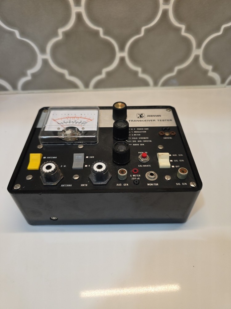 Vintage Johnson Portable Transceiver Tester Untested