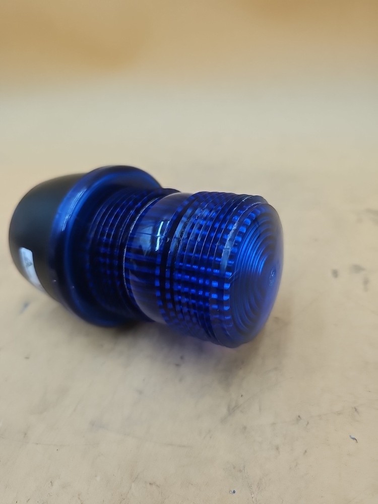 Federal Signal LP3PLow Profile Warning Light Strobe. Blue
