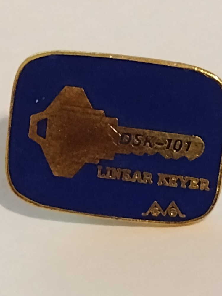 Linear Keyer DSK-101 Lapel Pin