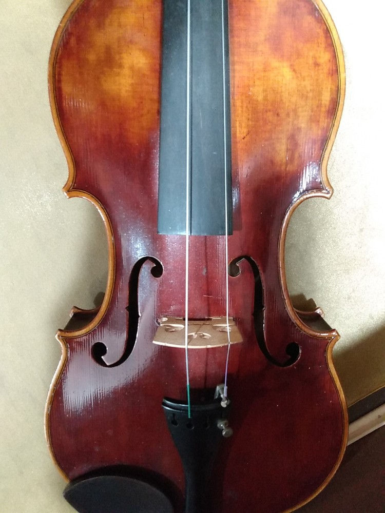 Beautiful Antique Handmade Violin