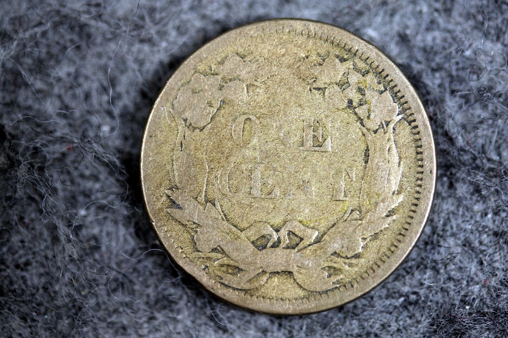 Estate Find 1858 - Flying Eagle Cent!! #J08505