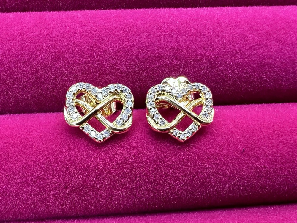 Pandora Sparkling Infinity Heart Stud Earrings New