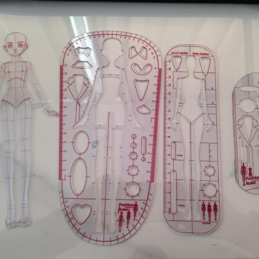 4Pcs Fashion Drawing Template Ruler Set Sewing Humanoid Patterns Design 4 Models