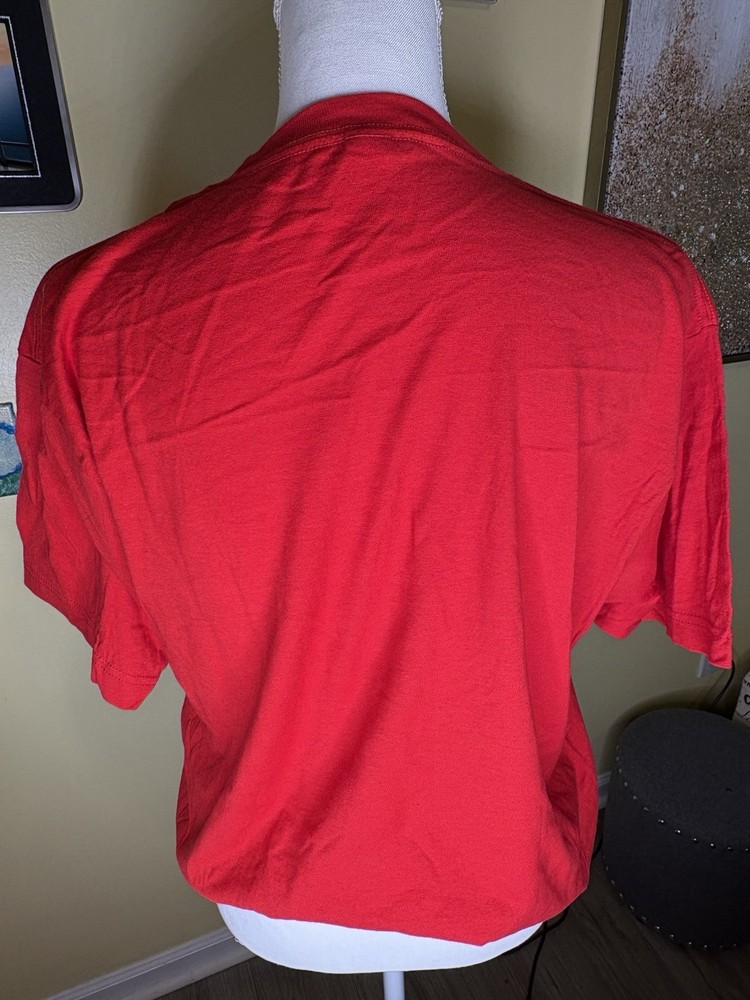 delta airlines t shirt