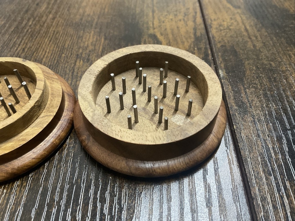 Wooden Herb Grinder Classic