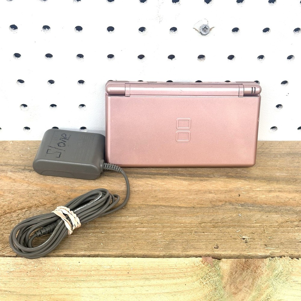 Nintendo DS Lite Video Game Console Metallic Rose CIB