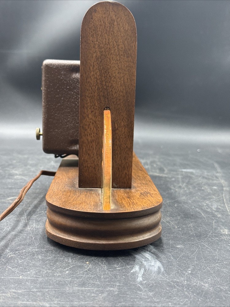 1942 Lackner Neon Glo Clock
