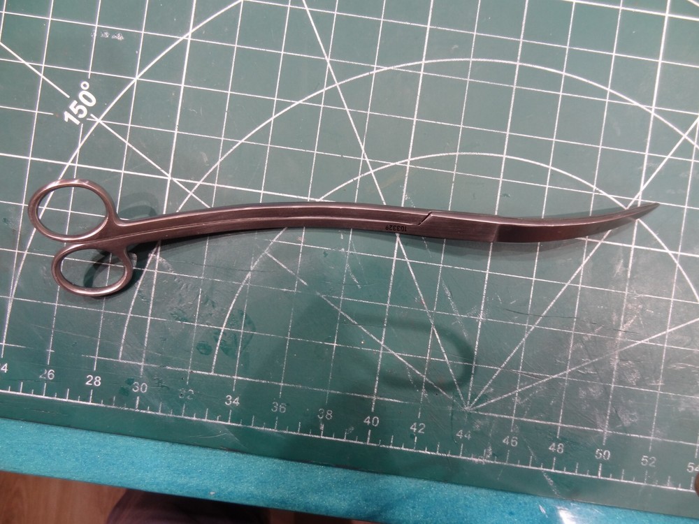 Aquavitro Double Curved Shears.