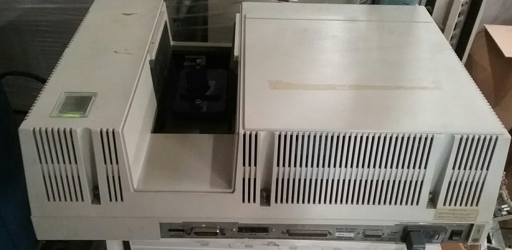 Hewlett Packard Diode Array Spectrophotometer 8452A